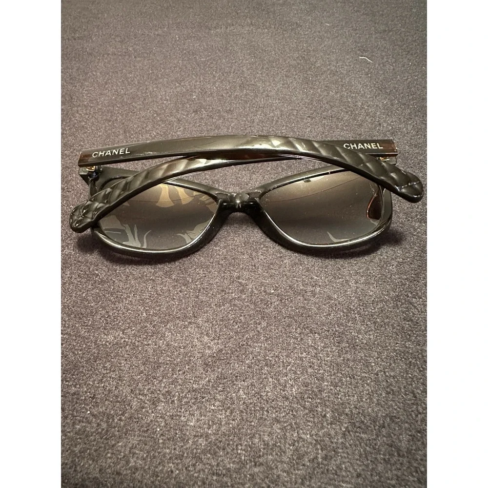 CHANEL 6041 c.538/S7‎ 56mm Brown Gold Quilted Cat Eye Sunglasses Italy Flaw